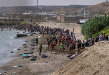 Laut Madrid: Nahezu alle Migranten haben Ceuta verlassen – Politik